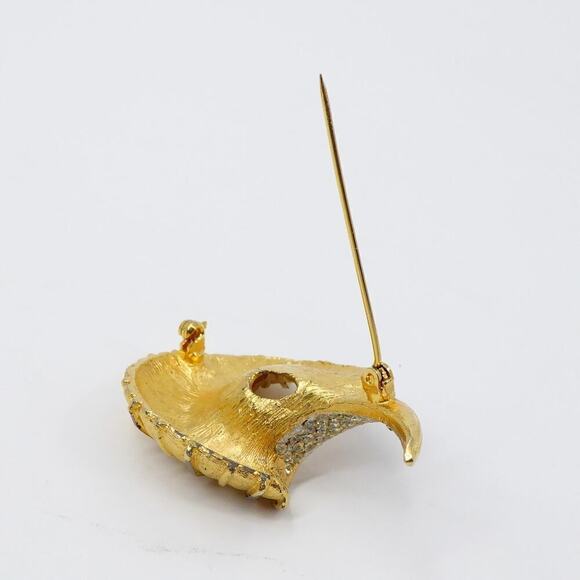 Vintage BSK Brooch Seashell Gold Tone Rhinestone Signed Pin - Picture 9 of 11